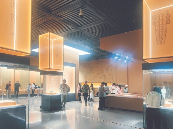 展廳設計中色彩與情感的關系研究