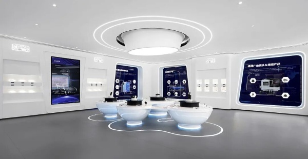 科技感企業(yè)展廳設(shè)計(jì)