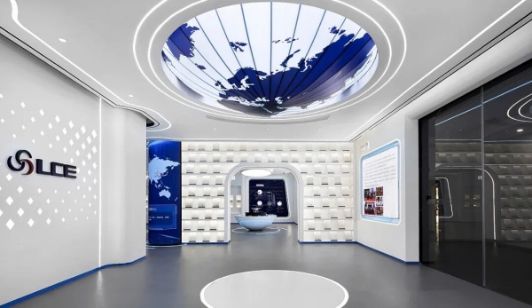 科技感企業(yè)展廳設(shè)計(jì)