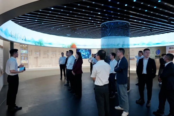 中達(dá)集團(tuán)“中和之光”文化展廳設(shè)計(jì)